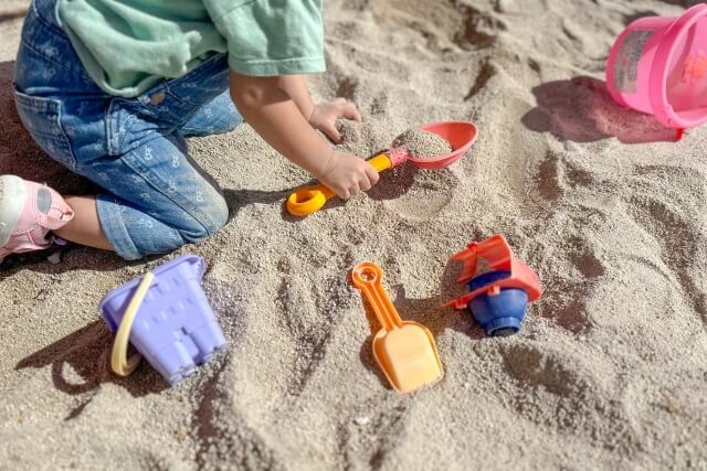 砂遊び